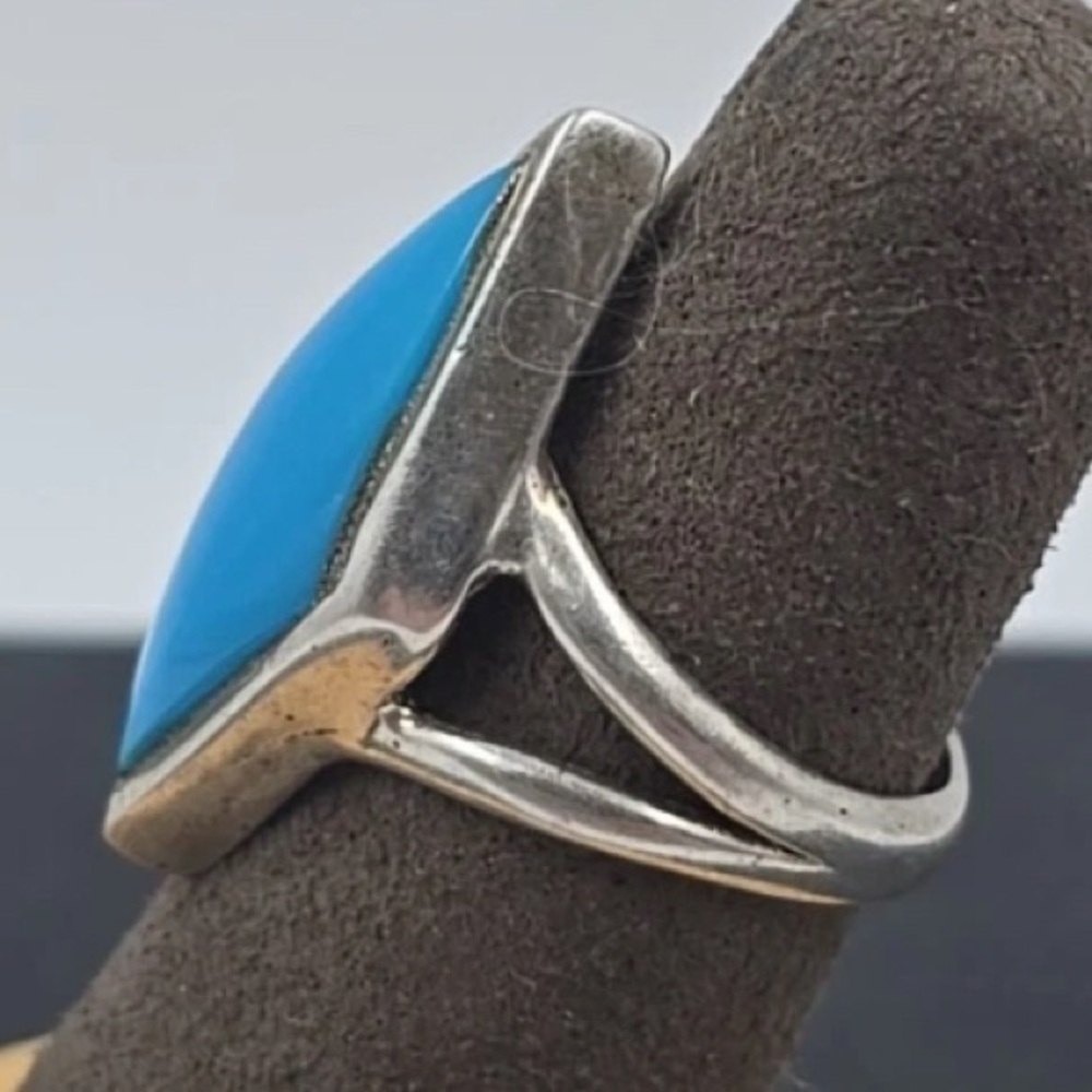 Turquoise Ring - Picture 3 of 8